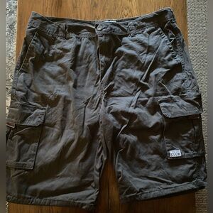 Men’s cargo shorts